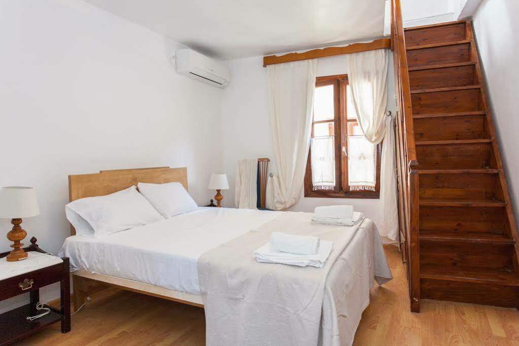 Casa de férias Nikita Traditional House Chrissi Akti Chania